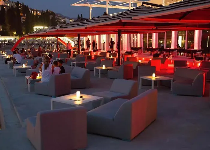 Hektor 杜布罗夫尼克